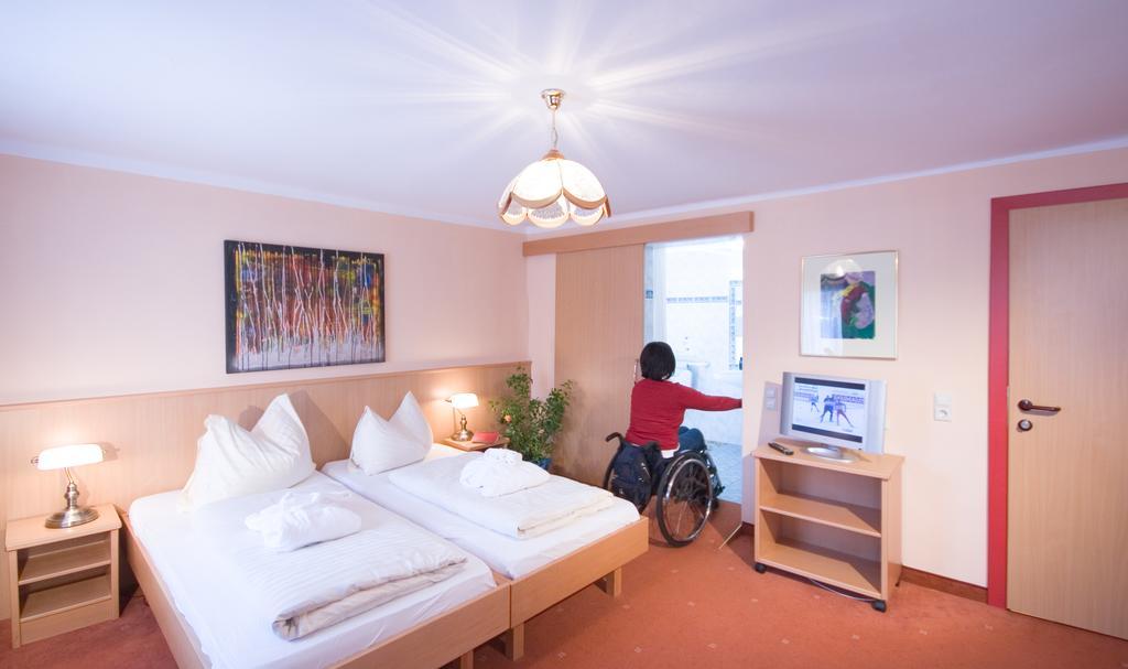 Hotel Aloisia, Hotel Garni Mariapfarr Rum bild