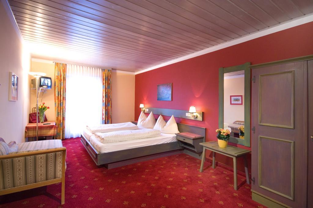 Hotel Aloisia, Hotel Garni Mariapfarr Rum bild